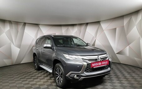 Mitsubishi Pajero Sport III рестайлинг, 2018 год, 3 197 000 рублей, 3 фотография