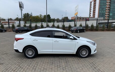 Hyundai Solaris II рестайлинг, 2019 год, 1 250 000 рублей, 4 фотография