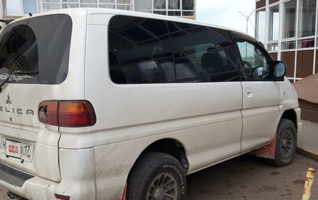 Mitsubishi Delica IV, 1999 год, 1 600 000 рублей, 4 фотография