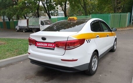 KIA Rio III рестайлинг, 2016 год, 675 000 рублей, 3 фотография