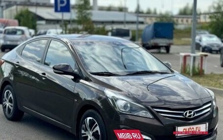 Hyundai Solaris II рестайлинг, 2015 год, 1 360 000 рублей, 7 фотография