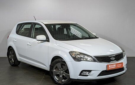 KIA cee'd I рестайлинг, 2011 год, 950 000 рублей, 3 фотография