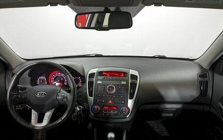 KIA cee'd I рестайлинг, 2011 год, 950 000 рублей, 27 фотография