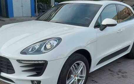 Porsche Macan I рестайлинг, 2015 год, 3 399 000 рублей, 15 фотография