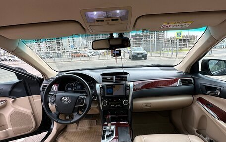 Toyota Camry, 2013 год, 2 050 000 рублей, 16 фотография