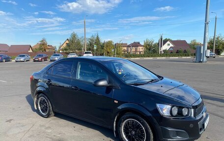 Chevrolet Aveo III, 2014 год, 700 000 рублей, 2 фотография