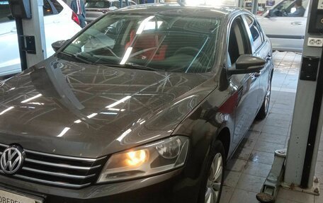 Volkswagen Passat B7, 2012 год, 920 000 рублей, 1 фотография