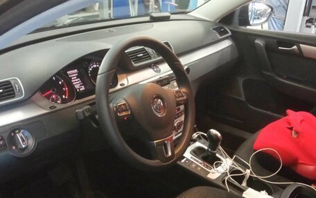 Volkswagen Passat B7, 2012 год, 920 000 рублей, 5 фотография