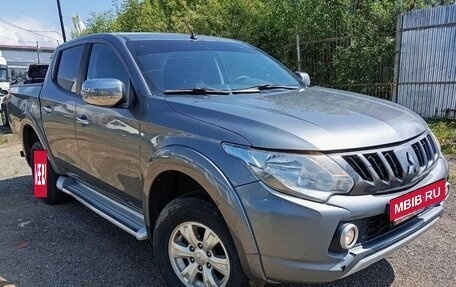 Mitsubishi L200 IV рестайлинг, 2017 год, 1 620 000 рублей, 2 фотография