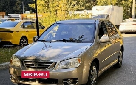 KIA Cerato I, 2005 год, 425 000 рублей, 2 фотография