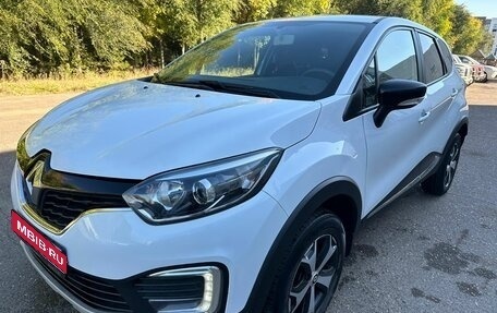 Renault Kaptur I рестайлинг, 2019 год, 1 490 000 рублей, 1 фотография