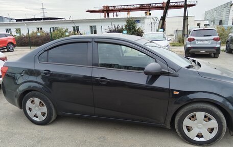 Chevrolet Aveo III, 2013 год, 600 000 рублей, 2 фотография