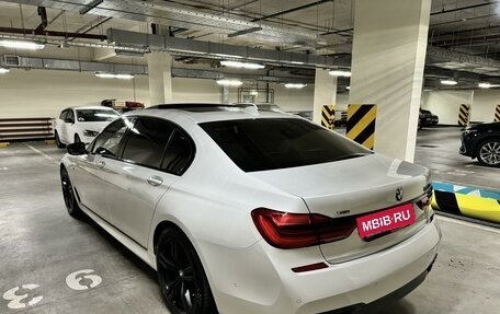 BMW 7 серия, 2016 год, 3 600 000 рублей, 2 фотография