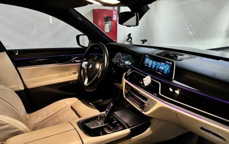 BMW 7 серия, 2016 год, 3 600 000 рублей, 13 фотография