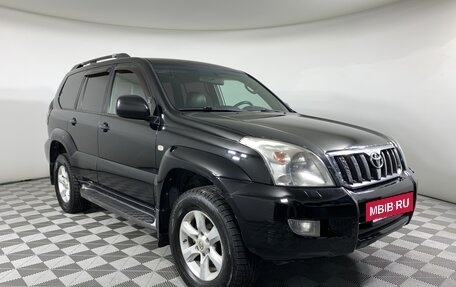 Toyota Land Cruiser Prado 120 рестайлинг, 2006 год, 1 950 000 рублей, 3 фотография