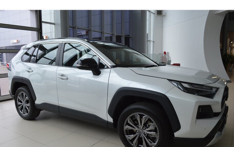 Toyota RAV4, 2024 год, 4 950 000 рублей, 19 фотография