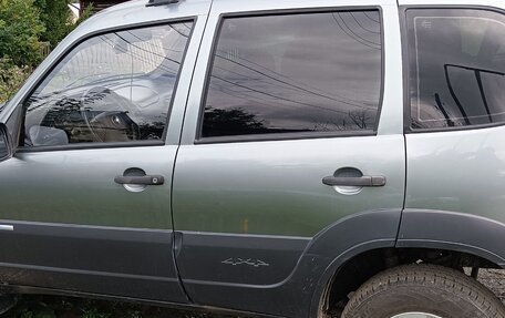 Chevrolet Niva I рестайлинг, 2010 год, 510 000 рублей, 6 фотография