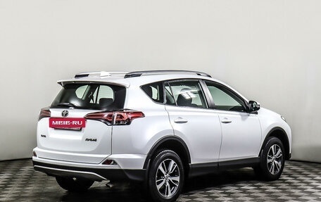 Toyota RAV4, 2019 год, 2 457 000 рублей, 5 фотография