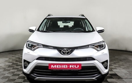 Toyota RAV4, 2019 год, 2 457 000 рублей, 2 фотография