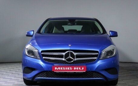 Mercedes-Benz A-Класс, 2013 год, 1 550 000 рублей, 2 фотография