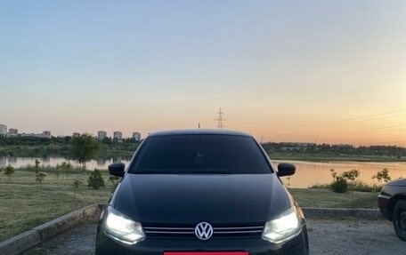 Volkswagen Polo VI (EU Market), 2014 год, 700 000 рублей, 4 фотография