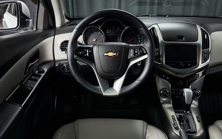 Chevrolet Cruze II, 2013 год, 1 045 000 рублей, 15 фотография