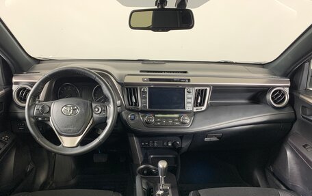 Toyota RAV4, 2019 год, 2 980 000 рублей, 9 фотография