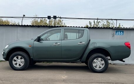 Mitsubishi L200 IV рестайлинг, 2014 год, 2 200 000 рублей, 8 фотография