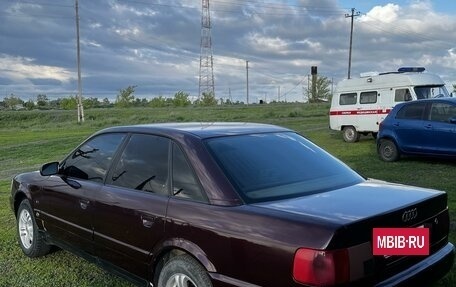 Audi A6, 1995 год, 310 000 рублей, 12 фотография