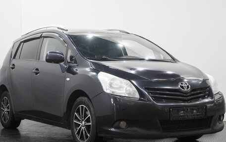 Toyota Verso I, 2012 год, 1 499 000 рублей, 3 фотография