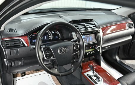 Toyota Camry, 2013 год, 1 479 000 рублей, 8 фотография