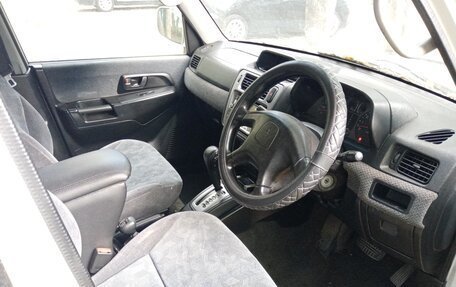 Mitsubishi Pajero iO, 2000 год, 720 000 рублей, 5 фотография