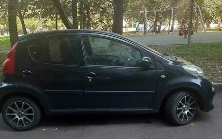 Peugeot 107 I рестайлинг, 2007 год, 1 фотография