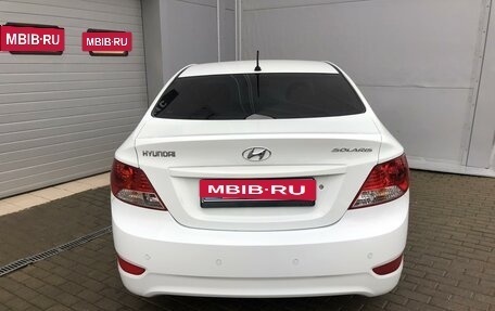 Hyundai Solaris II рестайлинг, 2011 год, 691 000 рублей, 3 фотография