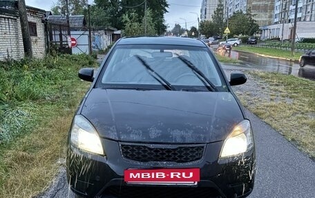 KIA Rio II, 2010 год, 425 000 рублей, 3 фотография