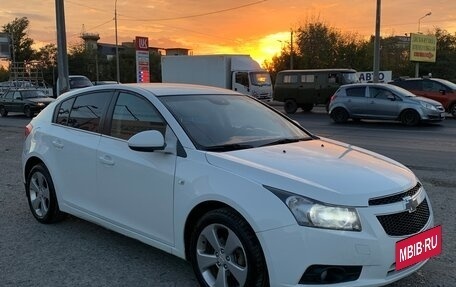 Chevrolet Cruze II, 2012 год, 1 065 000 рублей, 4 фотография