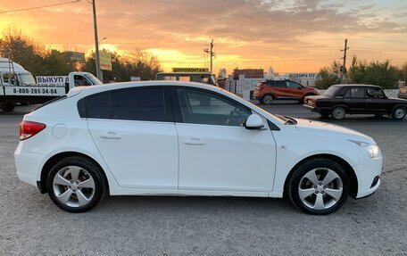 Chevrolet Cruze II, 2012 год, 1 065 000 рублей, 5 фотография