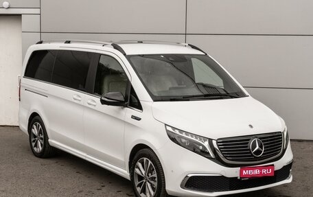 Mercedes-Benz EQV, 2022 год, 10 400 000 рублей, 12 фотография