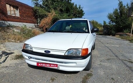 Ford Escort V, 1991 год, 237 000 рублей, 23 фотография