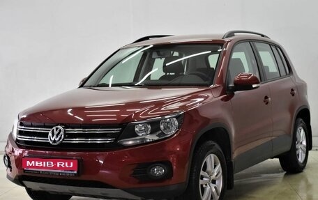 Volkswagen Tiguan I, 2011 год, 1 900 000 рублей, 1 фотография