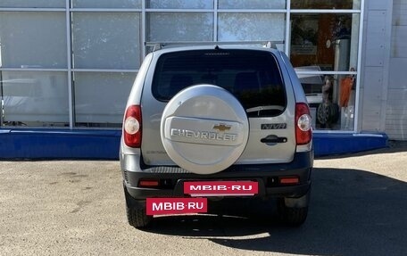 Chevrolet Niva I рестайлинг, 2014 год, 680 000 рублей, 3 фотография