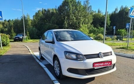 Volkswagen Polo VI (EU Market), 2013 год, 1 000 000 рублей, 1 фотография