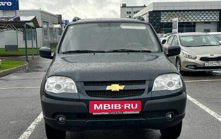 Chevrolet Niva I рестайлинг, 2012 год, 545 000 рублей, 3 фотография