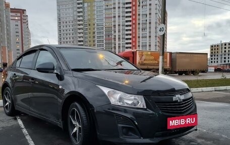 Chevrolet Cruze II, 2013 год, 900 000 рублей, 5 фотография