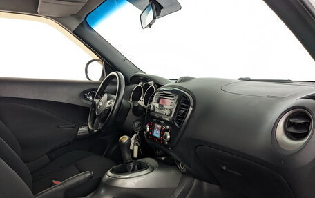 Nissan Juke II, 2011 год, 895 000 рублей, 11 фотография