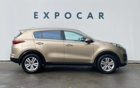 KIA Sportage IV рестайлинг, 2018 год, 2 350 000 рублей, 6 фотография