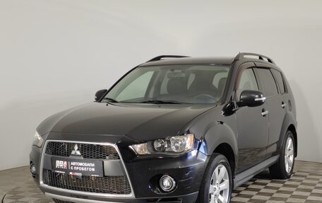 Mitsubishi Outlander III рестайлинг 3, 2011 год, 1 199 000 рублей, 1 фотография