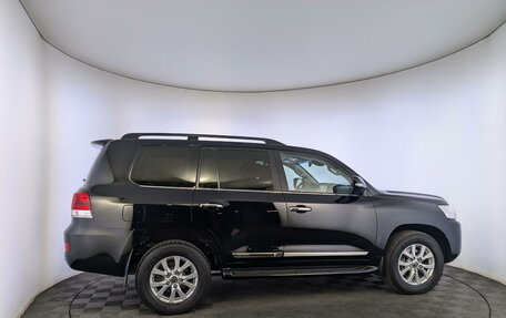 Toyota Land Cruiser 200, 2018 год, 7 800 000 рублей, 4 фотография