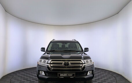 Toyota Land Cruiser 200, 2018 год, 7 800 000 рублей, 2 фотография