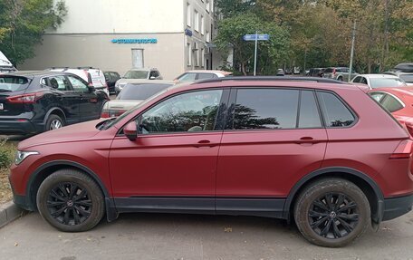 Volkswagen Tiguan II, 2021 год, 3 560 000 рублей, 3 фотография